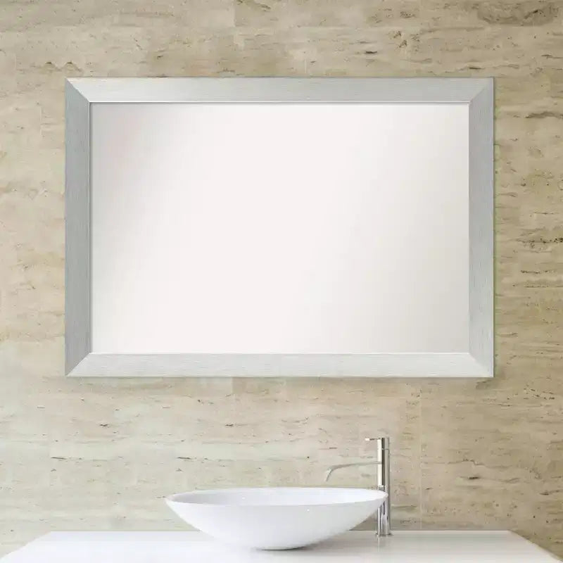 Miroir mural de salle de bain en bois non biseauté 40 po x 28 po Argent sterling brossé - : Moderne, Rectangle, Fixation murale