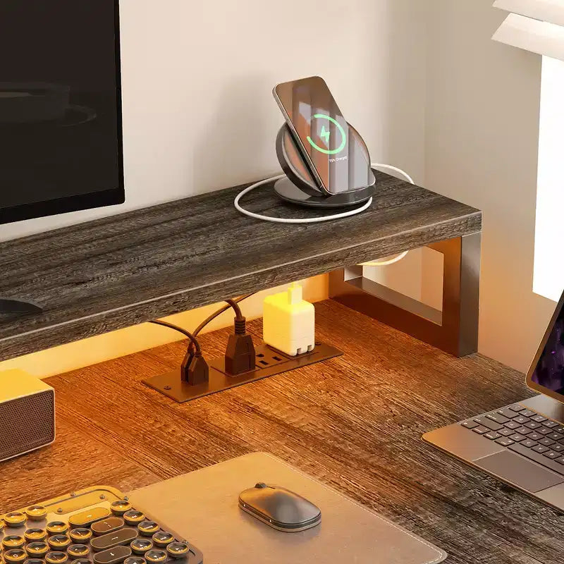 Bureau d'angle réversible avec station de charge, bureau d'ordinateur pour le télétravail avec lumières LED et tiroirs