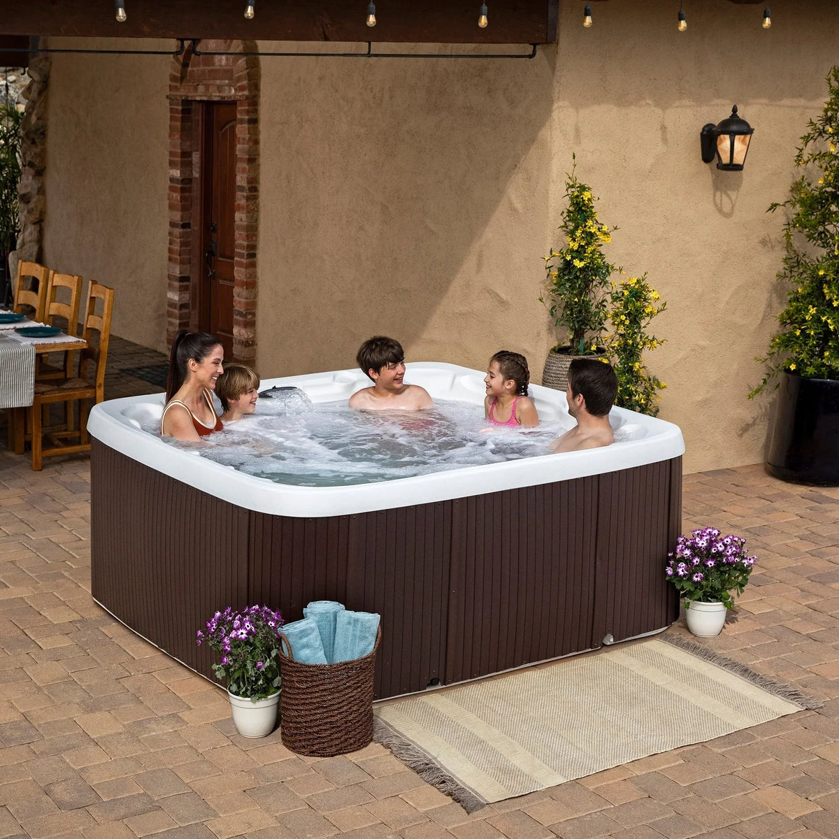 Lifesmart LS600DX 7-Person 65-Jet 230v Spa with 14-Jet Nozzle Turbo Blaster