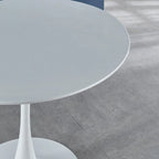 42.1 Tulip Dining Table With Round Table Top and Pedestal for 4-6 People